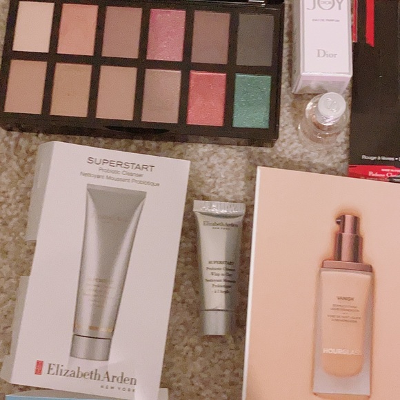 Makeup set - Picture 7 of 8